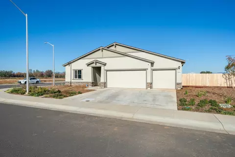 2511 Schumacher St, Redding, CA 96002 photo 10