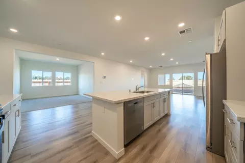 2511 Schumacher St, Redding, CA 96002 photo 17