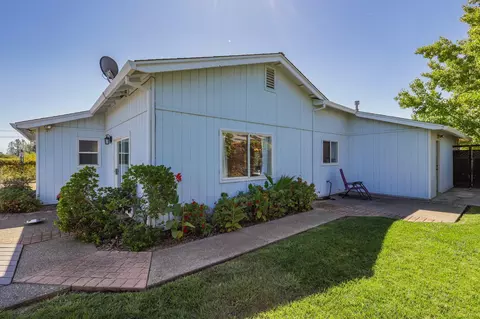 410 Viewpoint Dr, Redding, CA 96003 photo 18