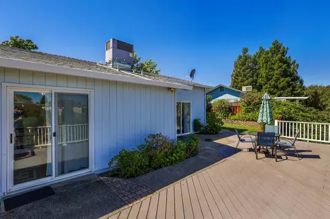 410 Viewpoint Dr, Redding, CA 96003 photo 17