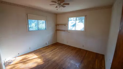 Bedroom - 17768 Irish Rd, Redding, CA 96003 photo 3 of 3