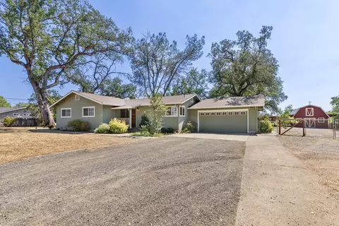 22057 Lassen View Dr, Palo Cedro, CA 96073