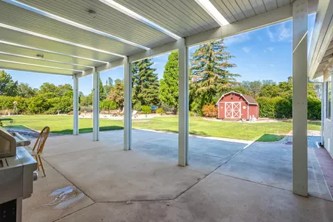 12707 Yanot Dr, Redding, CA 96003 photo 24