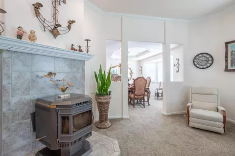 12707 Yanot Dr, Redding, CA 96003 photo 8