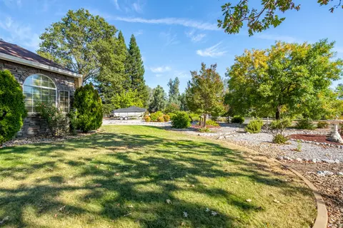 12707 Yanot Dr, Redding, CA 96003 photo 29