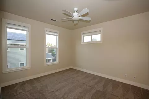 858 Kite Ln, Redding, CA 96001 photo 10