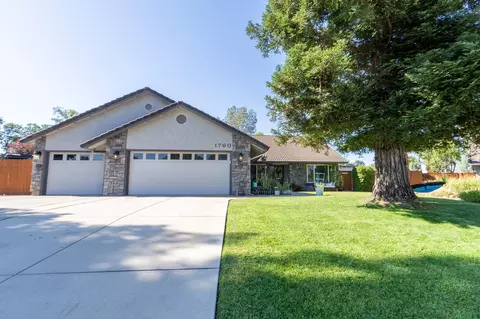 1760 Vinson Dr, Redding, CA 96003 photo 2