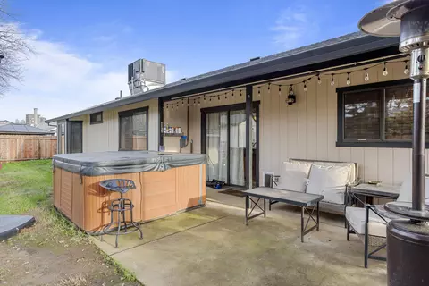 5808 Constitution Way, Redding, CA 96003 photo 12