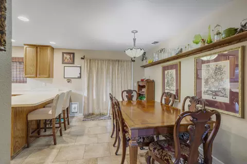 5808 Constitution Way, Redding, CA 96003 photo 3