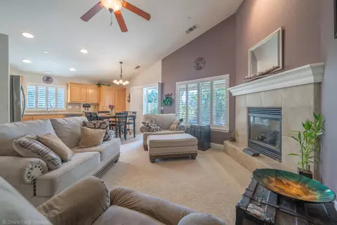 2105 Terra Nova Dr, Redding, CA 96003 photo 17