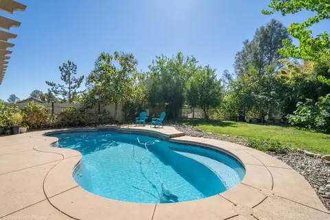 2105 Terra Nova Dr, Redding, CA 96003 photo 36