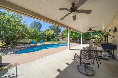 2105 Terra Nova Dr, Redding, CA 96003 photo 32