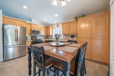 2105 Terra Nova Dr, Redding, CA 96003 photo 7