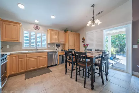 2105 Terra Nova Dr, Redding, CA 96003 photo 5