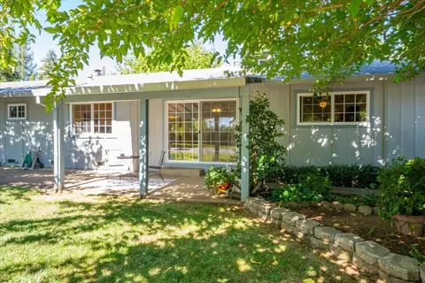 Exterior - 7177 Hermosa Way, Redding, CA 96002 photo 10 of 18
