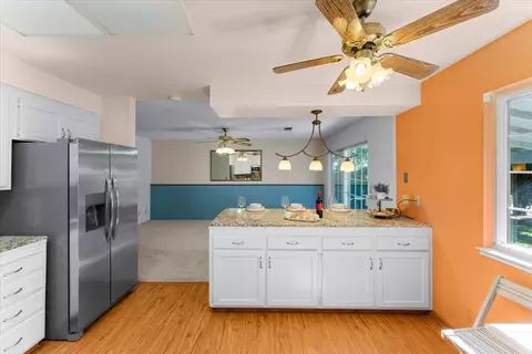 Kitchen - 7177 Hermosa Way, Redding, CA 96002 photo 4 of 5