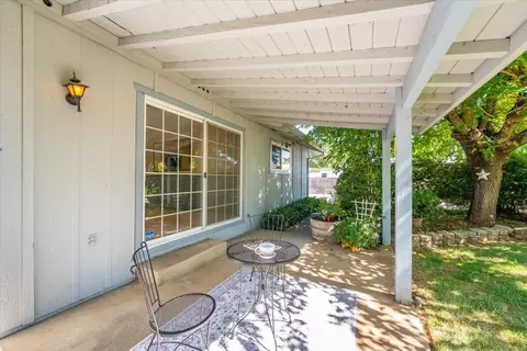 Exterior - 7177 Hermosa Way, Redding, CA 96002 photo 7 of 18