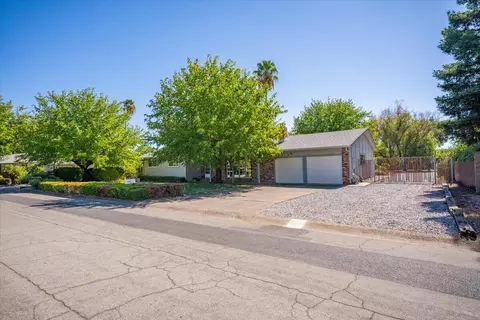Exterior - 7177 Hermosa Way, Redding, CA 96002 photo 16 of 18