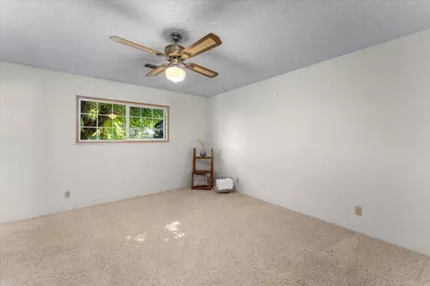 Bedroom - 7177 Hermosa Way, Redding, CA 96002 photo 1 of 6