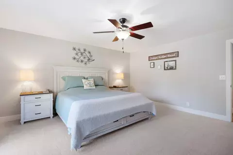 Bedroom - 3480 Meadow View Dr, Redding, CA 96002 photo 2 of 3