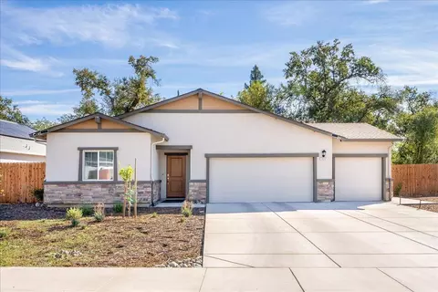 3652 Ginny Ct, Redding, CA 96001