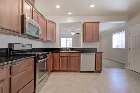 678 Mission De Oro Dr, Redding, CA 96003 photo 7