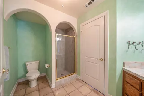 2444 Birchwood Cir, Redding, CA 96002 photo 36