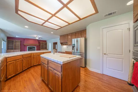 2444 Birchwood Cir, Redding, CA 96002 photo 14