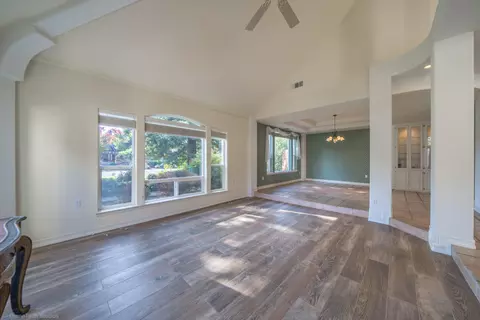 2444 Birchwood Cir, Redding, CA 96002 photo 7