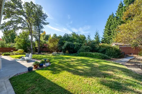 2444 Birchwood Cir, Redding, CA 96002 photo 50