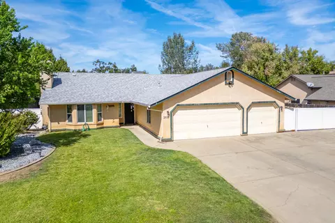 2638 Evergreen Way, Redding, CA 96001 photo 1
