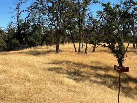 Dead Cow Creek Avenue, Red Bluff, CA 96080