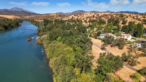 View/Area - 3211 Lake Redding Dr, Redding, CA 96003 photo 7 of 13