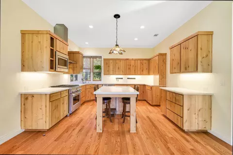 Kitchen - 3211 Lake Redding Dr, Redding, CA 96003 photo 1 of 3