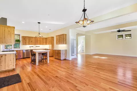 Living - 3211 Lake Redding Dr, Redding, CA 96003 photo 5 of 5
