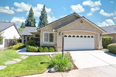 Exterior - 687 Yolla Bolly Trl, Redding, CA 96003 photo 14 of 16
