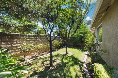 Exterior - 687 Yolla Bolly Trl, Redding, CA 96003 photo 5 of 16