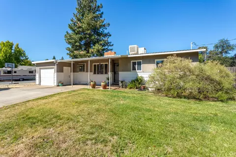 1310 Jeffries Ave, Anderson, CA 96007