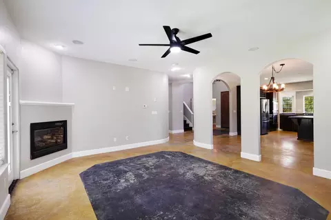 5735 Beaumont Dr, Redding, CA 96003 photo 8