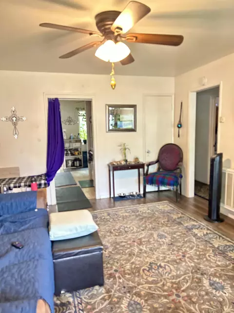 Living - 745 Locust St, Redding, CA 96001 photo 1 of 2