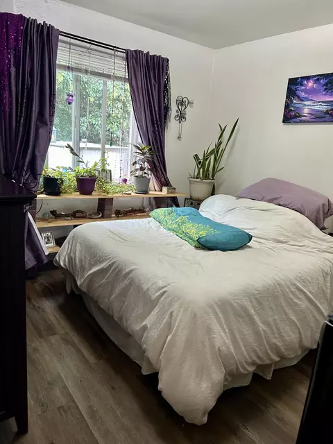 Bedroom - 745 Locust St, Redding, CA 96001 photo 1 of 2