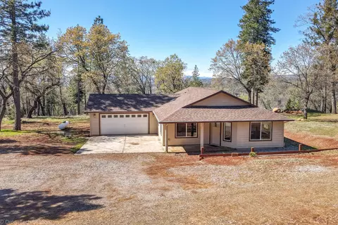 11395 Bosworth Ln, Whitmore, CA 96096