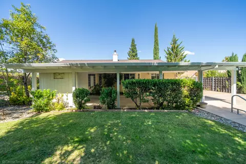 Exterior - 2227 Wicklow St, Redding, CA 96001 photo 25 of 41