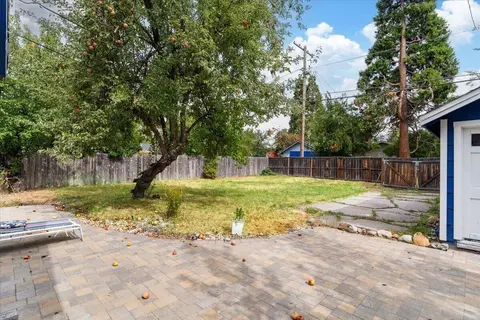 622 Cedar St, Mount Shasta, CA 96067 photo 15