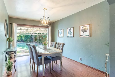 2647 Russell St, Redding, CA 96001 photo 15