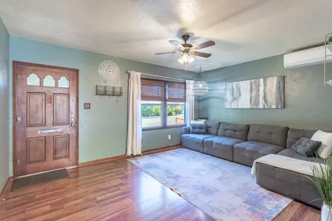 2647 Russell St, Redding, CA 96001 photo 16