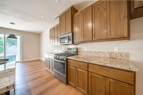 1132 Kellinger St, Redding, CA 96003 photo 17