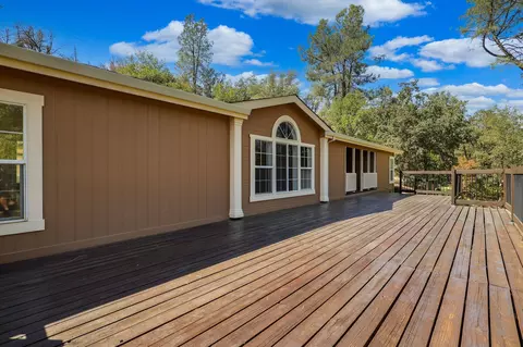 13555 Echo Hill Rd, Redding, CA 96003 photo 4
