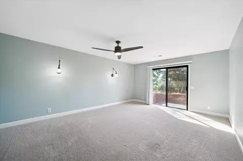Bedroom - 7114 Tucker Ln, Redding, CA 96002 photo 2 of 7