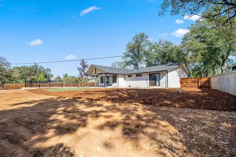 Exterior - 7114 Tucker Ln, Redding, CA 96002 photo 8 of 14